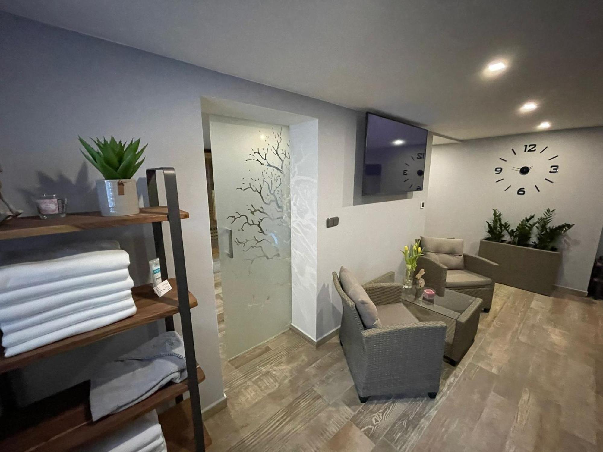 Apartmany Klicperka 利贝雷茨 外观 照片